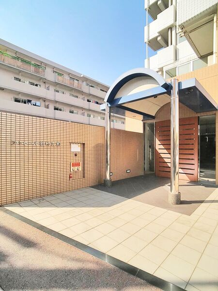 ラ・トゥール箱崎宮前　箱崎小学校区のエントランス|ラ・トゥール箱崎宮前