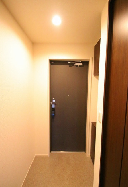 Bell Wood JⅡの玄関