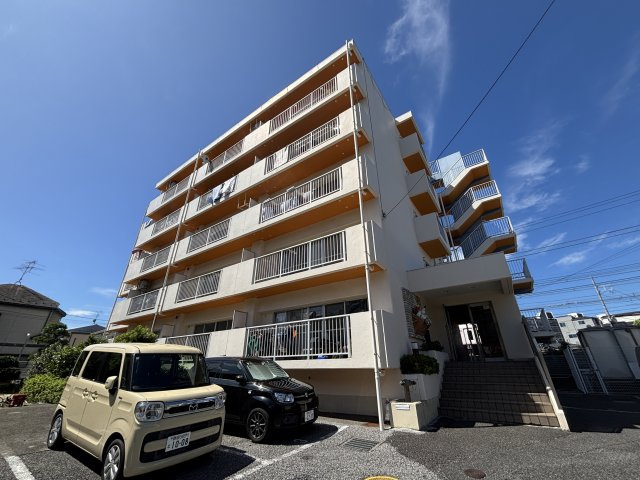 マンション　フジフィールドの外観