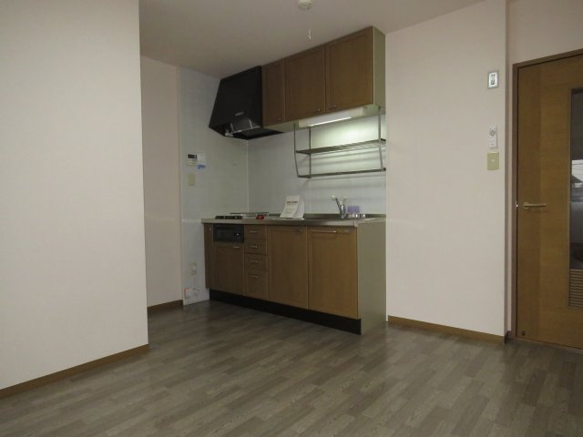 プリムヴェールBのキッチン