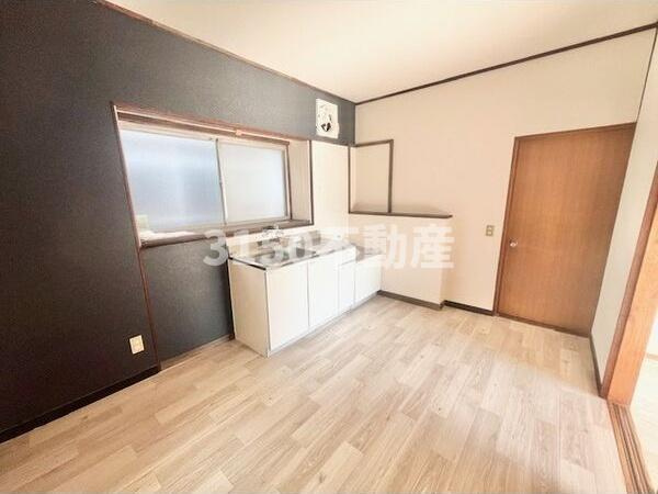 羽島市須賀戸建　西棟の内装