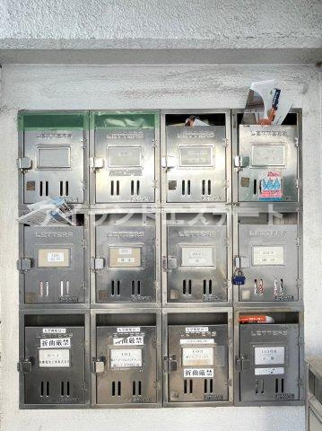 柿の木坂雅マンション　TVドアフォン　南向き　シューズボックスのその他共用部分