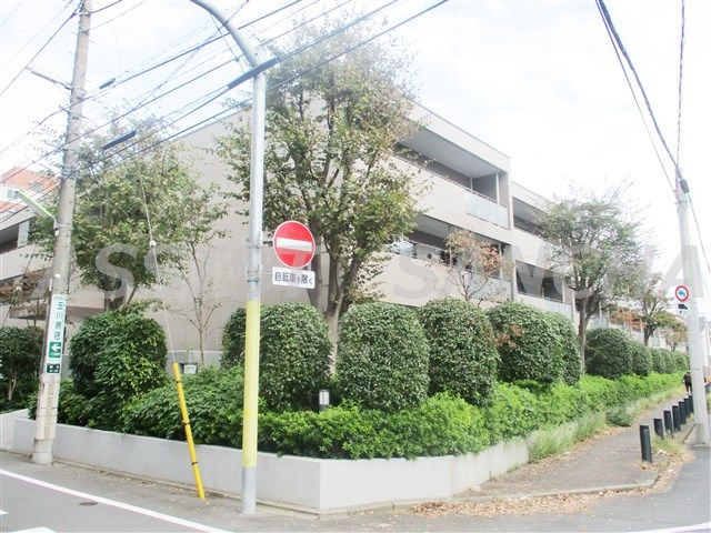 瀬田フラットの外観