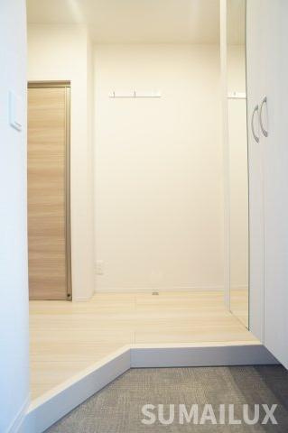 熊本市中央区国府３丁目のアパートの玄関