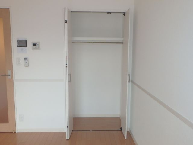 フローレンス元住吉の収納|他のお部屋の参考写真となります。