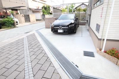 【駐車場】 | アーバンソレイユ