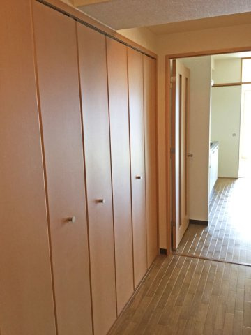 コーシャハイツ法円坂３６号館の収納