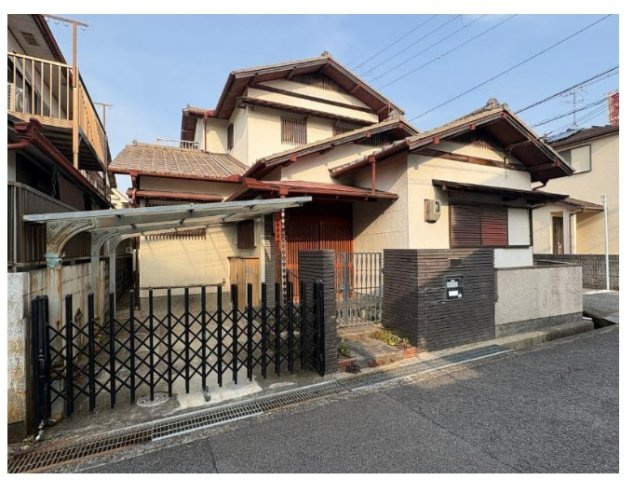 泉南市樽井２丁目　古家付き土地の外観