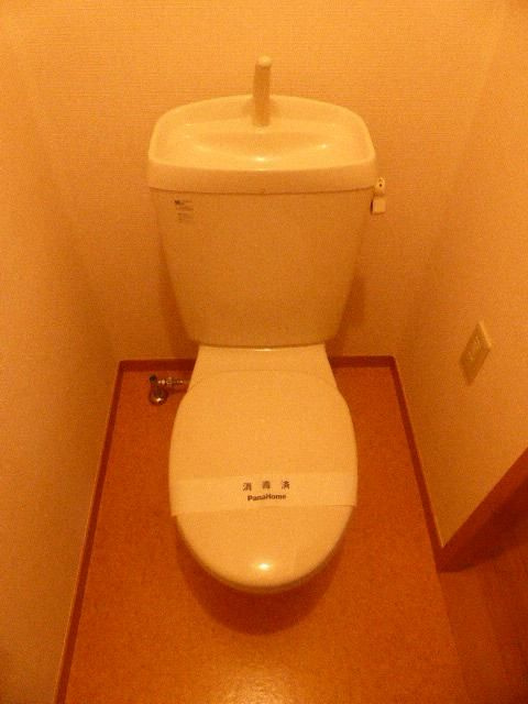 シャルマン　Ａのトイレ|清潔感のあるトイレです