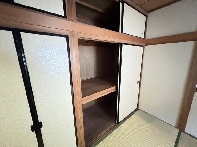 ハザマ貸家の収納