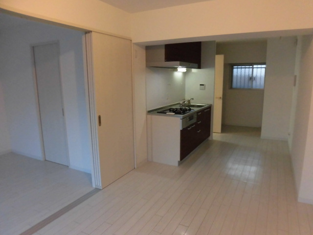 大阪市中央区瓦屋町２丁目の賃貸マンションの内装