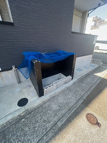 尼崎市東大物町１丁目のアパートの外観