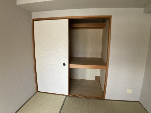 ロワジール山手の収納|各部屋に収納スペースも完備