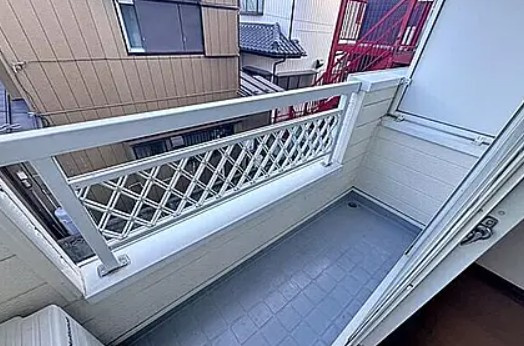 草加市草加３丁目のアパートのバルコニー|※別部屋参考写真