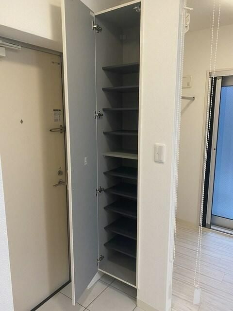 CREA eBISの収納