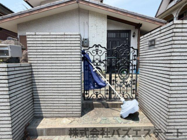 姫路市飾磨区今在家の中古一戸建のエントランス