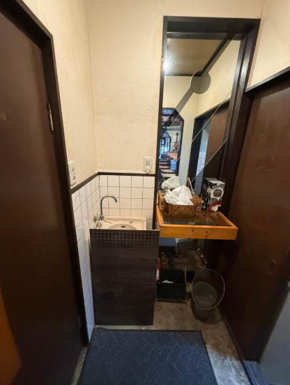 吹田市片山町１丁目の店舗事務所