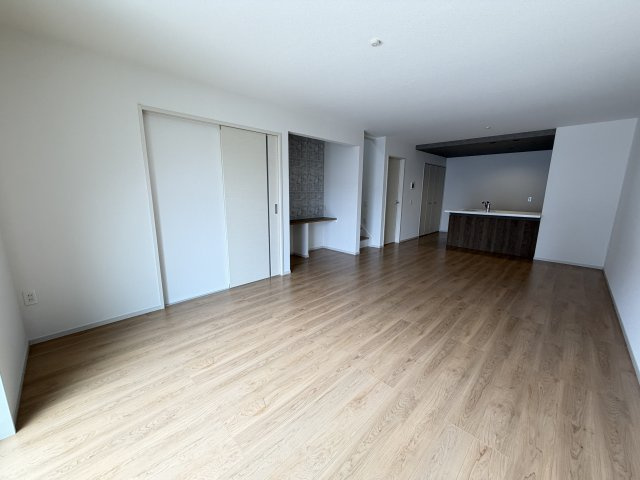 玉手　新築一戸建ての内装