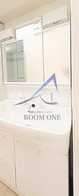 潮路南第二ハイツ25棟の洗面所|洗面台です。