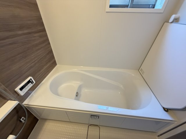 西庄　新築一戸建ての浴室