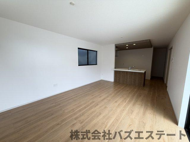 西庄　新築一戸建ての内装