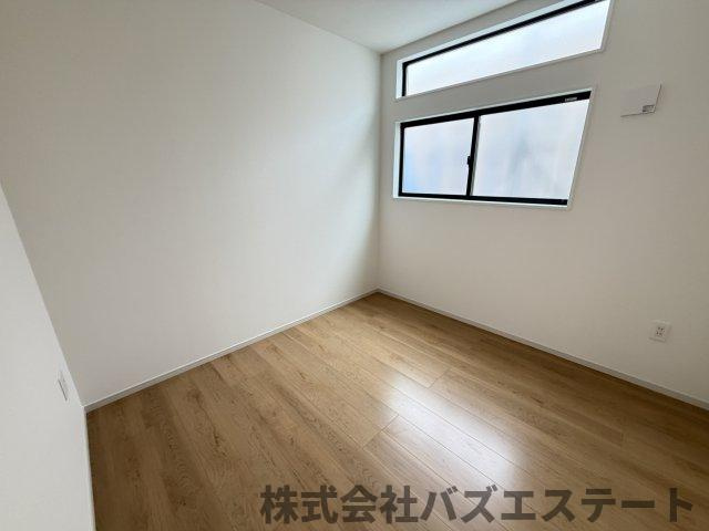 西庄　新築一戸建ての洋室