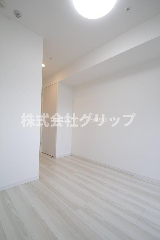 阪東橋KNOTSの洋室