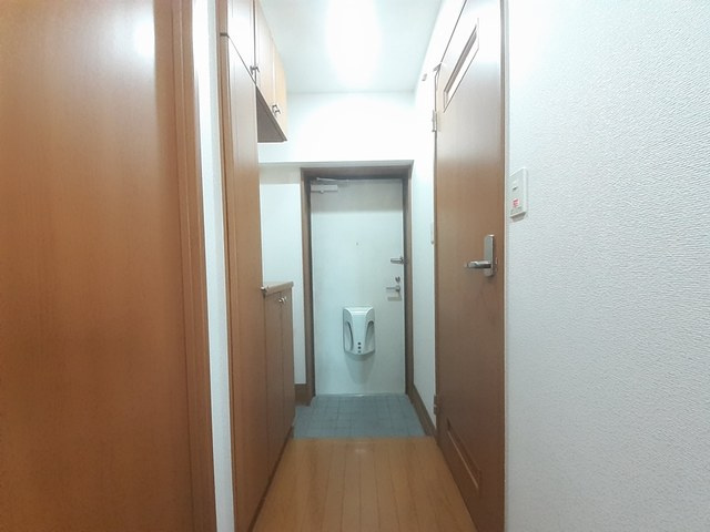 アイタス福岡の玄関|下駄箱もしっかりついてます！