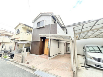 【外観】 | 吹田市片山町４丁目中古戸建 | サイトに掲載されていない箇所の写真、撮影してお届けさせて頂きます！気になる物件で、見たい部分の画像が無い場合は、弊社スタッフまでご連絡下さいませ。お客様の気になる箇所を、カメラにて撮影して参ります！