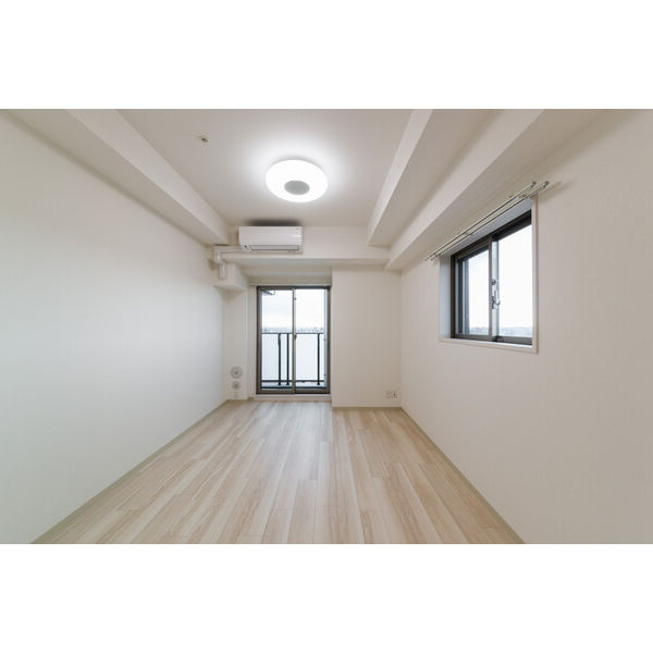 名古屋市千種区今池５丁目の賃貸マンションの居間・リビング