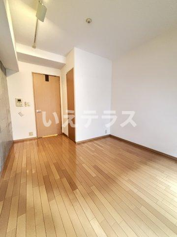 アーバングリーン神戸元町の居間・リビング