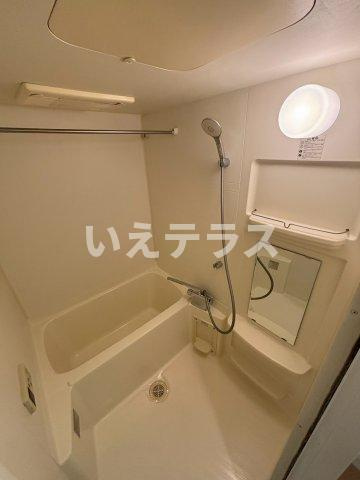 アーバングリーン神戸元町の浴室