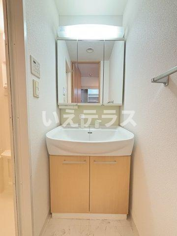 アーバングリーン神戸元町の洗面所