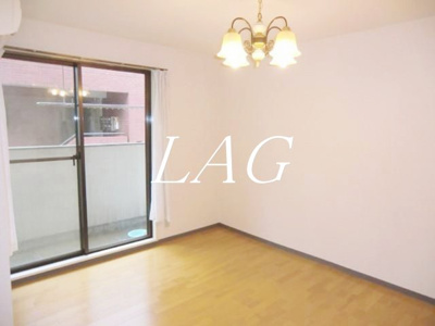 【居間・リビング】 | 南大塚サンハイツ | 洋室のお部屋です。