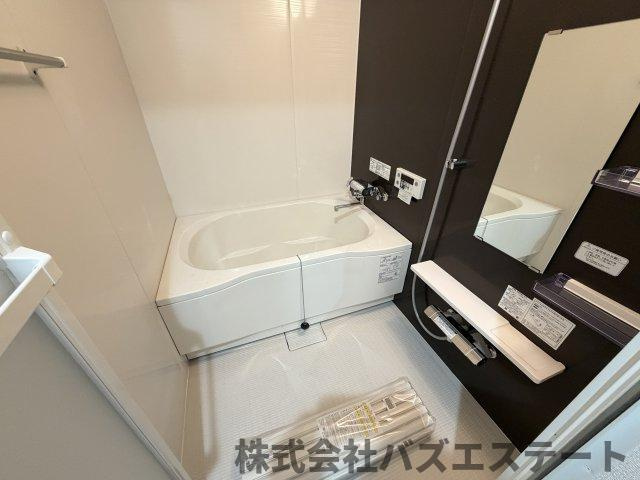 ネオハイツ姫路AMETY228の浴室