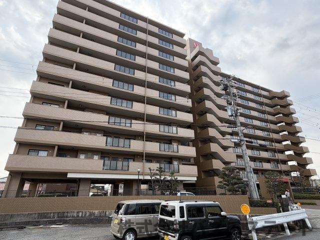 ロワイヤル網干駅前
