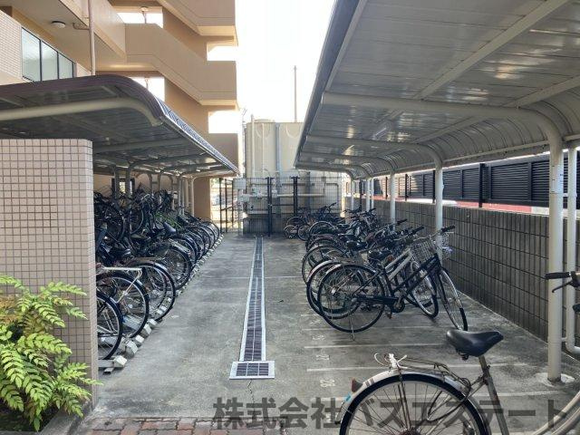 ロワイヤル網干駅前のその他