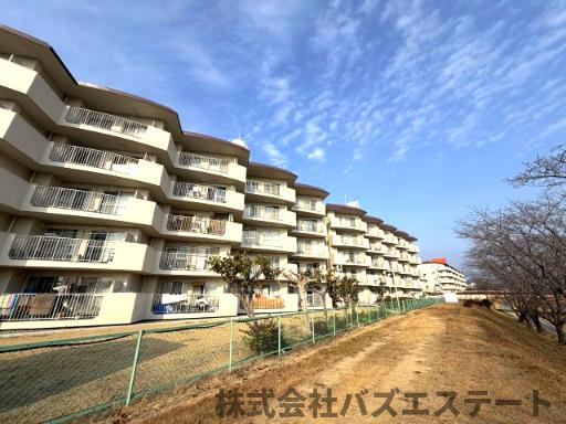 北河原ハイツの外観
