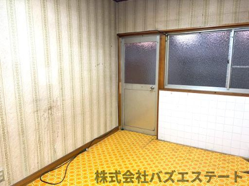 御立西3丁目　中古戸建ての居間・リビング