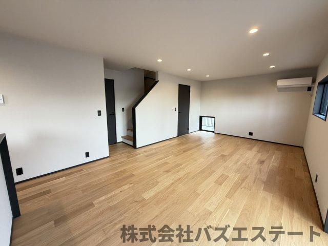 北新在家　中古一戸建ての居間・リビング