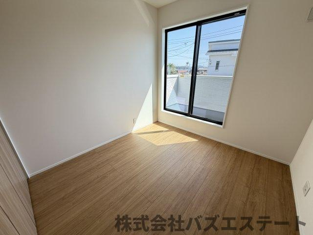香寺町溝口　新築戸建ての寝室