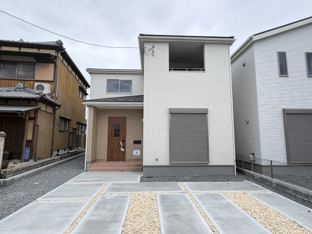 伊伝居　新築一戸建ての外観
