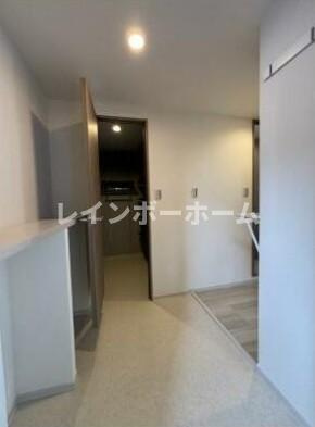 リブリ・志村三丁目の玄関