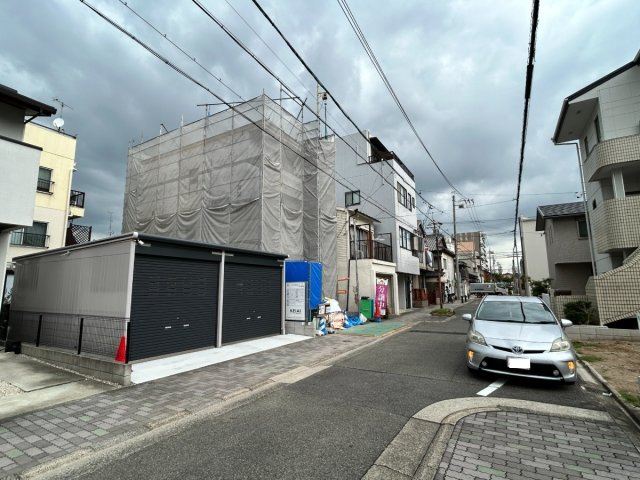 瑞穂区春敲町1期 の前面道路含む現地写真|現地南道路西側より（2026年9月2日）撮影