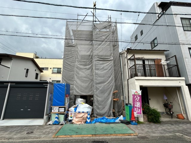 瑞穂区春敲町1期 の前面道路含む現地写真|現地外観：南道路より（2026年9月2日）撮影