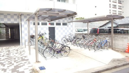 ＬＡＵＲＥＬのその他共用部分|敷地内に駐輪場あります