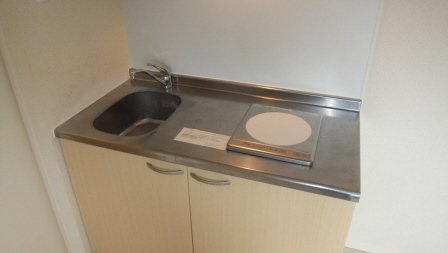 ＬＡＵＲＥＬのキッチン|IHコンロです