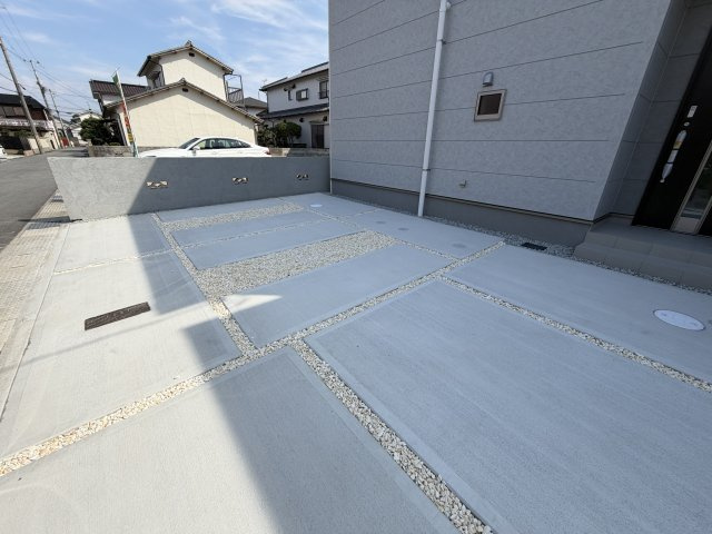 姫路市大津区長松の新築一戸建の駐車場