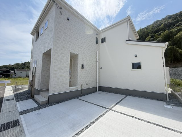 姫路市西庄の新築一戸建