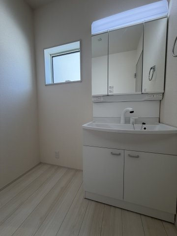 姫路市西庄の新築一戸建の洗面所